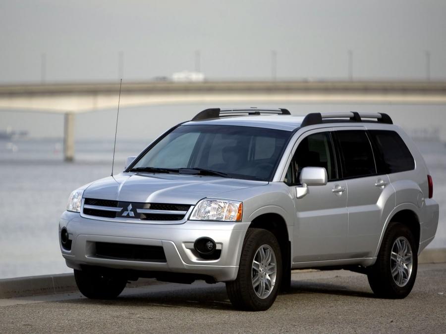  Mitsubishi Endeavor SE 2007 года  (фото 12 из 18)